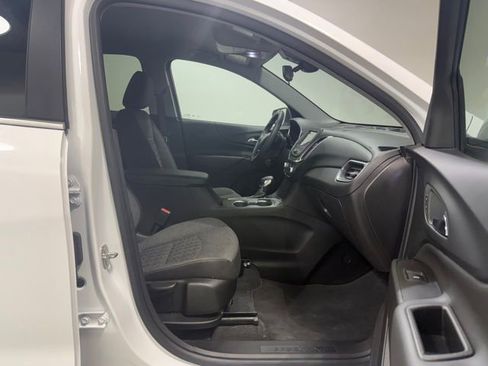 Certified 2024 Chevrolet Equinox LT image 24