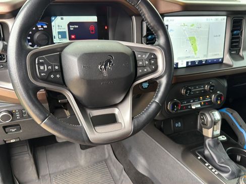 Used 2022 Ford Bronco Outer Banks AWD/4WD image 18