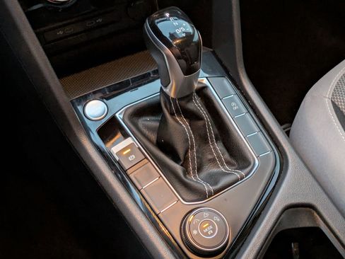 Used 2024 Volkswagen Taos S image 22