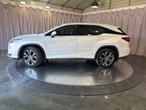 Used 2021 Lexus RX 350L FWD w/ Premium Package image 8