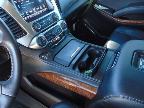 Used 2017 Chevrolet Tahoe Premier image 14