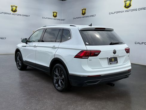 Used 2024 Volkswagen Tiguan SE image 3