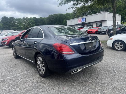 Used 2015 Mercedes-Benz C 300 4MATIC Sedan image 7