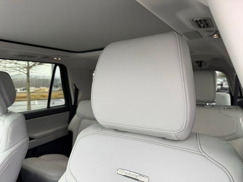 New 2026 Ford Expedition Max Platinum w/ Driver's Package image 24