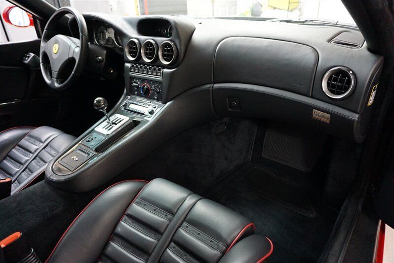 Used 2001 Ferrari 550 Maranello Coupe RWD image 18