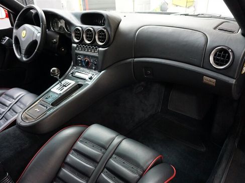 Used 2001 Ferrari 550 Maranello Coupe RWD image 18