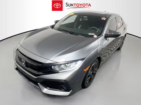 Used 2018 Honda Civic EX-L image 9