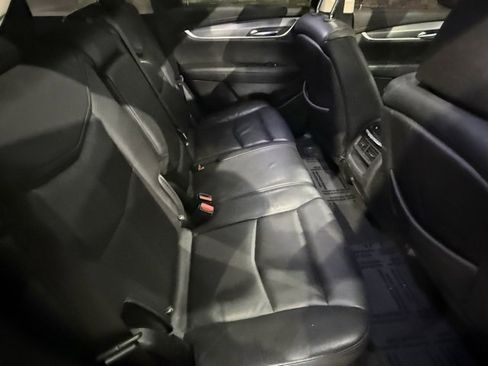 Used 2019 Cadillac XT5 Premium Luxury image 33