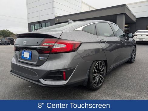 Used 2018 Honda Clarity Touring image 4
