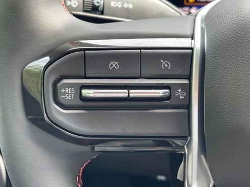 New 2025 Chevrolet Colorado Z71 w/ Technology Package AWD/4WD image 8