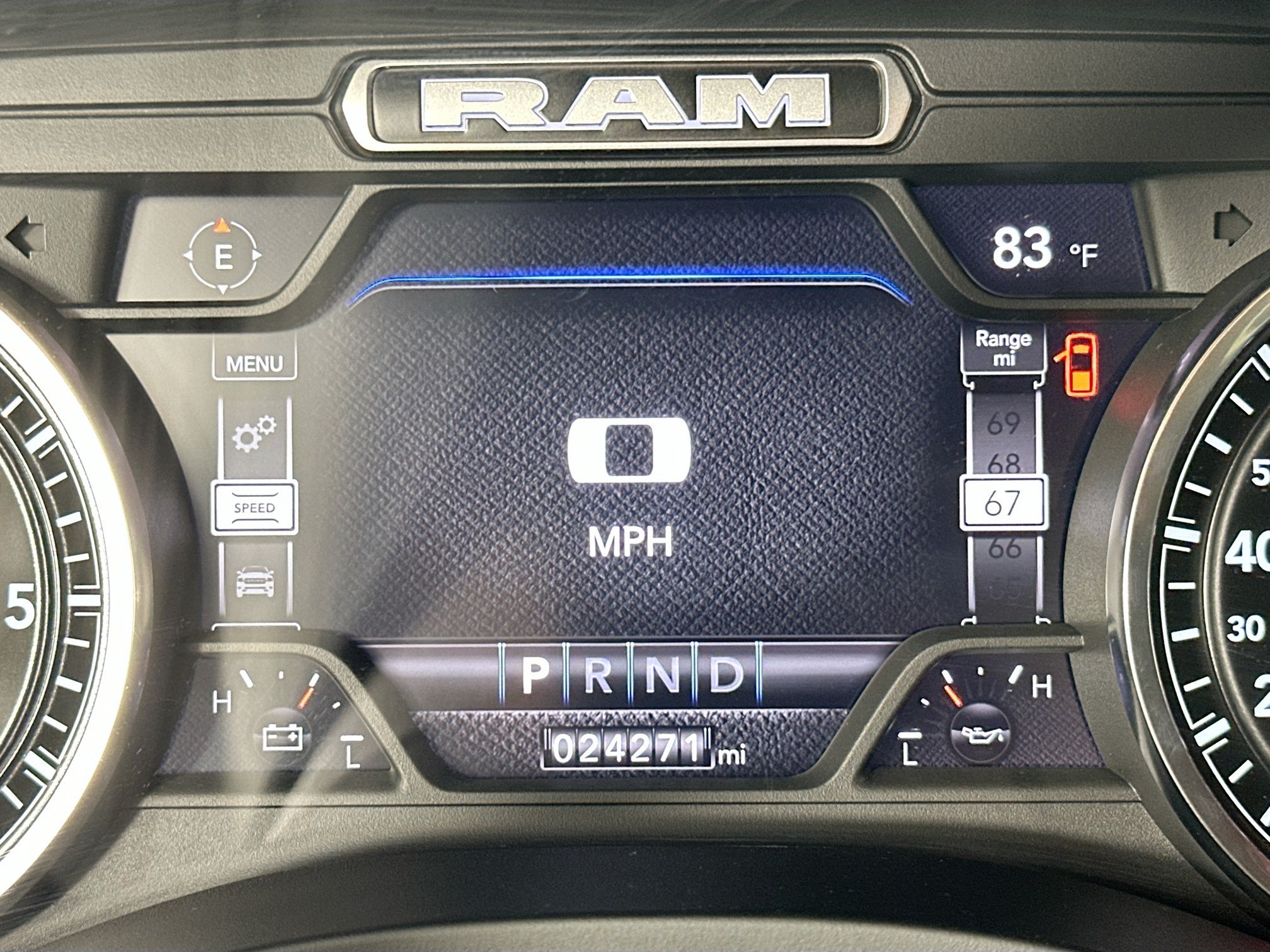 Used 2022 RAM 1500 Big Horn AWD/4WD image 12