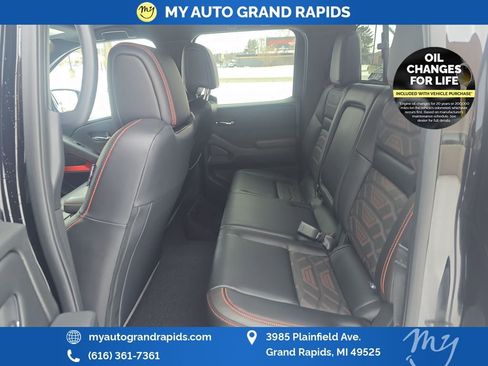 Used 2025 Nissan Frontier PRO-4X w/ Pro Premium Package AWD/4WD image 28