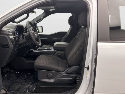 Used 2022 Ford F150 XL w/ STX Appearance Package RWD image 11