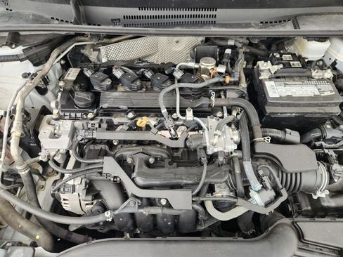Used 2023 Toyota Corolla LE FWD image 32
