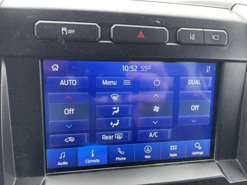 Used 2020 Ford F250 Lariat w/ Chrome Package image 16