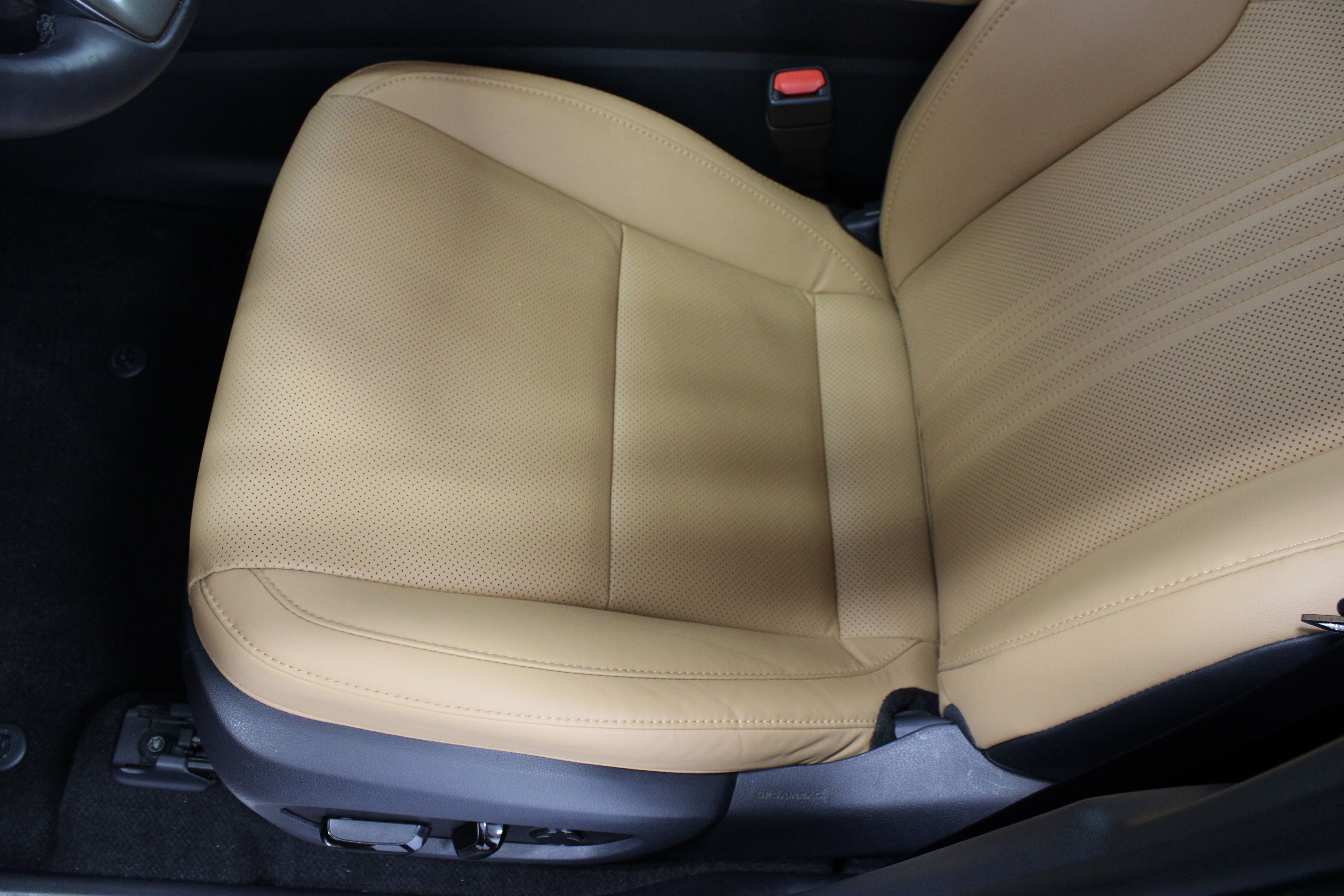 Used 2025 Lexus NX 350h AWD w/ Cold Area Package image 15
