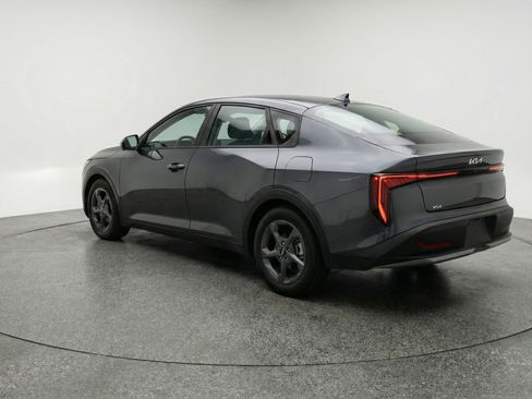 Used 2025 Kia K4 FWD image 6