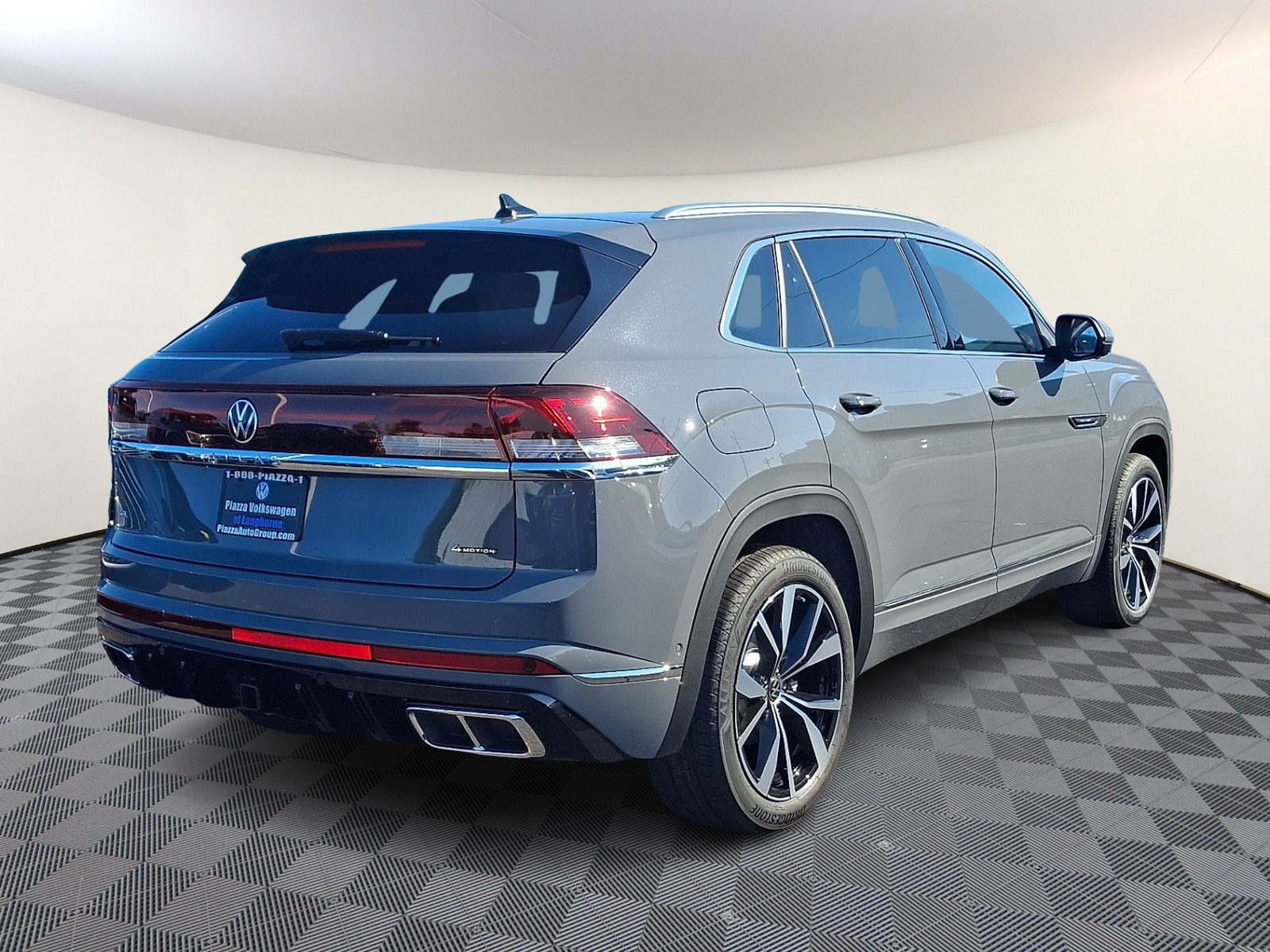 New 2026 Volkswagen Atlas Cross Sport SEL Premium R-Line AWD/4WD image 4