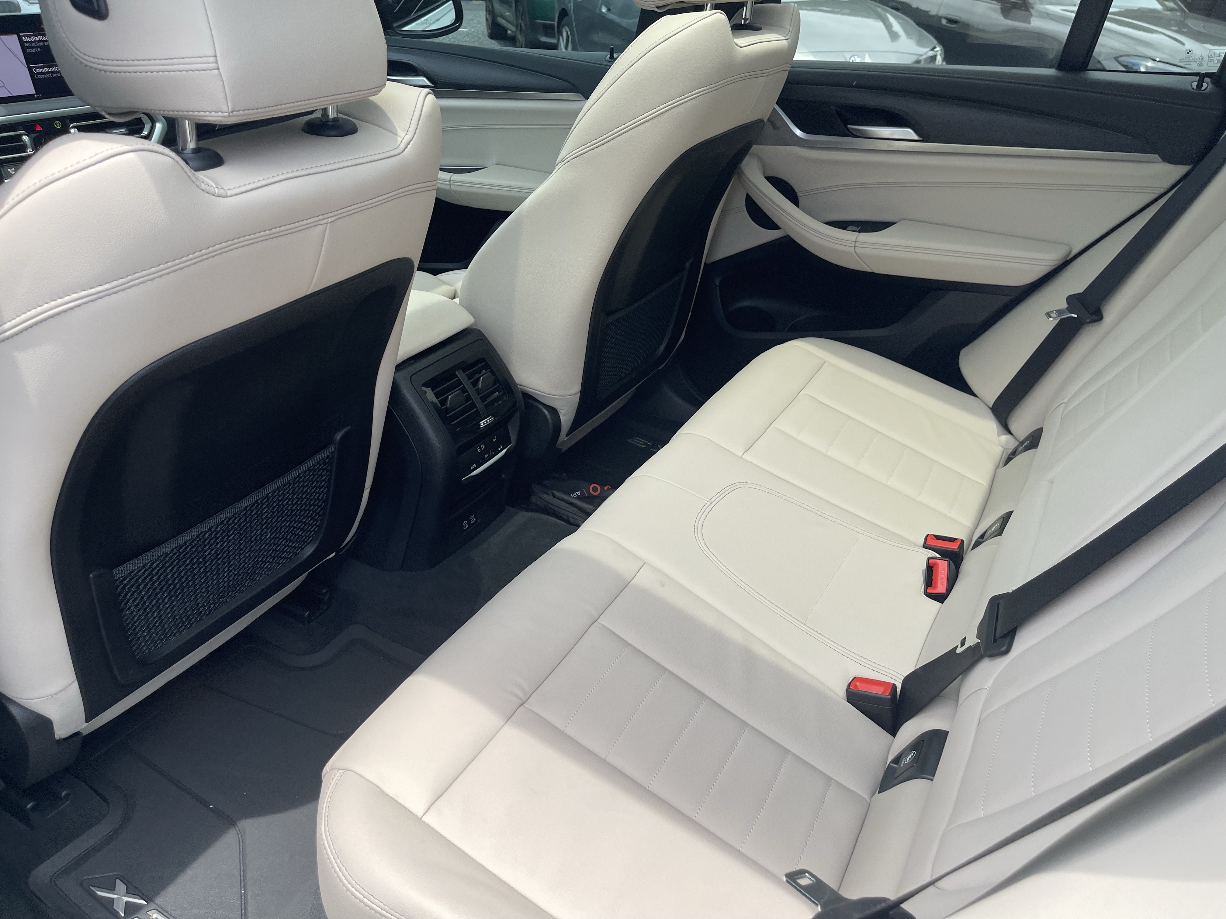 Certified 2022 BMW X3 M40i w/ Premium Package AWD/4WD image 18