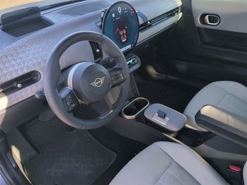 Used 2025 MINI Cooper S image 10