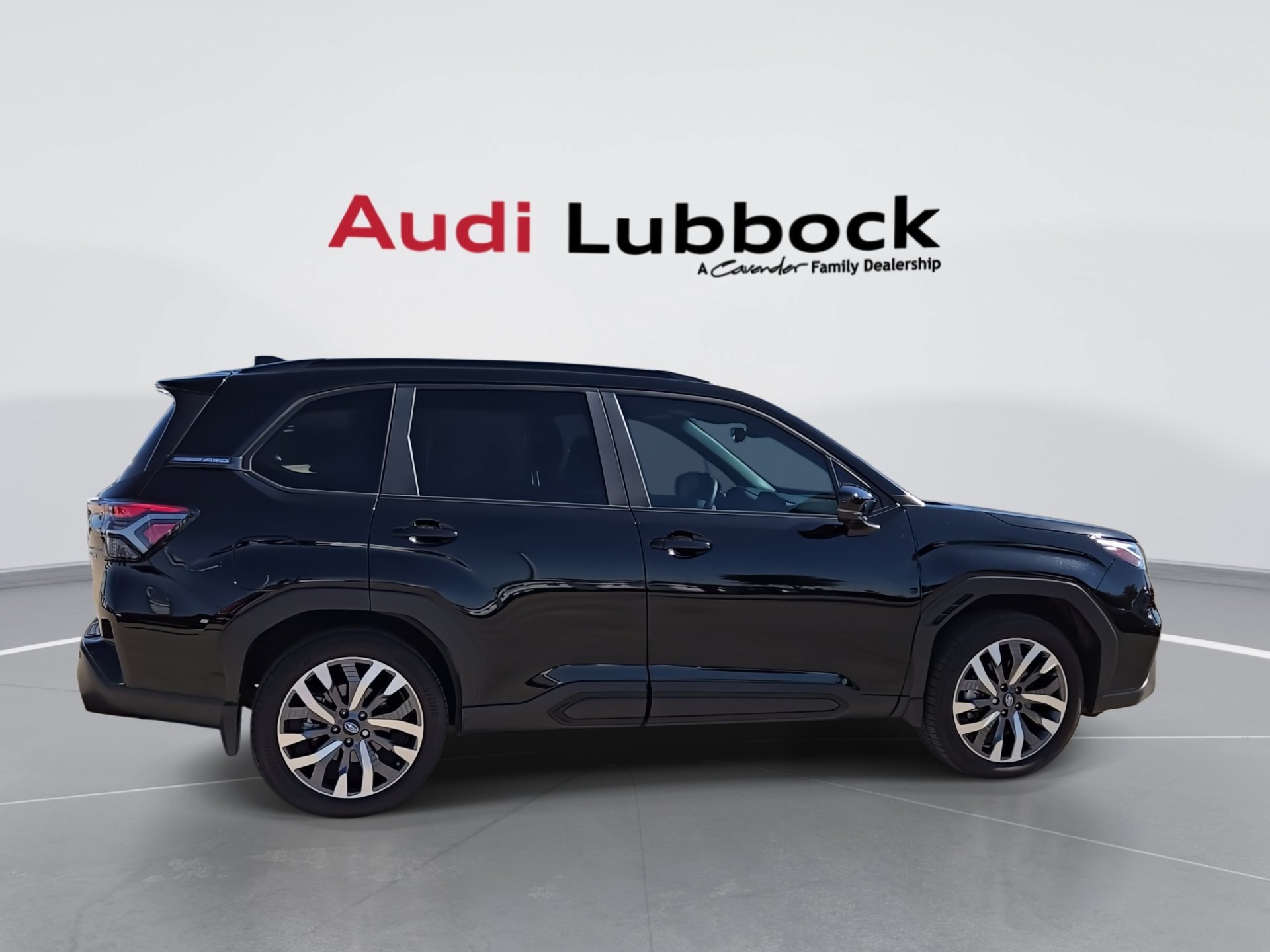 Used 2026 Subaru Forester Touring AWD/4WD image 9