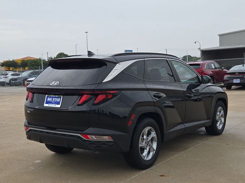 Used 2024 Hyundai Tucson SEL FWD image 3