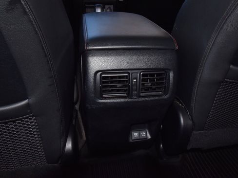 Used 2020 Toyota 4Runner Venture image 18