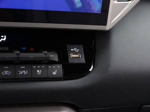 New 2026 Toyota Tundra Limited image 24