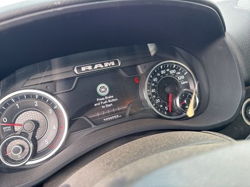 Used 2022 RAM 2500 Big Horn w/ Night Edition image 5