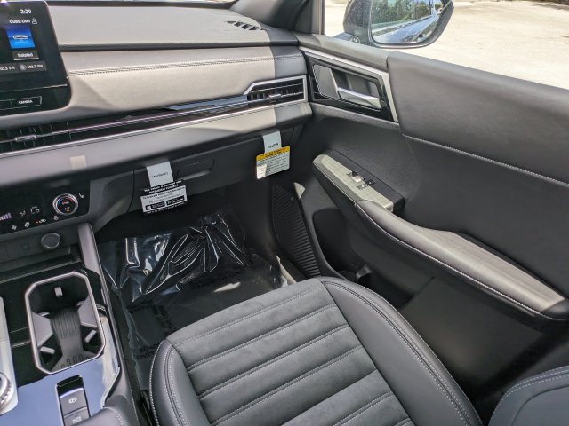New 2026 Mitsubishi Outlander LE FWD image 17