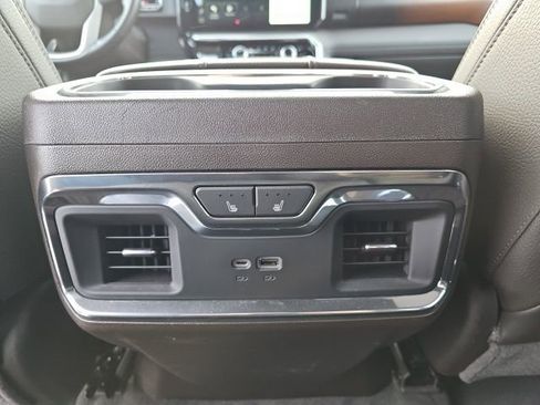 Used 2024 GMC Sierra 1500 Denali w/ Technology Package image 10