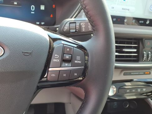 Used 2023 Ford Escape SE w/ PHEV Premium Package FWD image 13