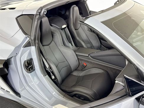 Used 2025 Chevrolet Corvette Z06 image 27