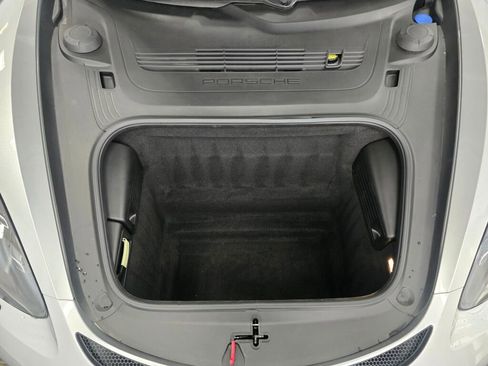 Certified 2020 Porsche 718 Cayman GT4 image 11