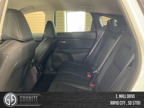 New 2025 Nissan Murano SV AWD/4WD image 11