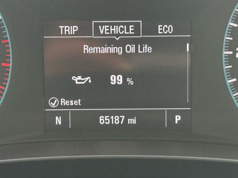 Used 2021 Chevrolet Malibu LS FWD image 14