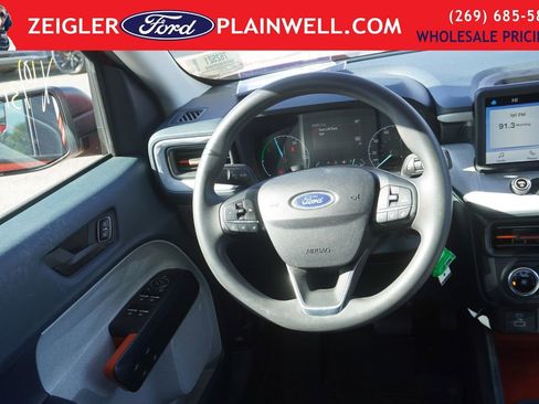 Used 2024 Ford Maverick XLT image 12