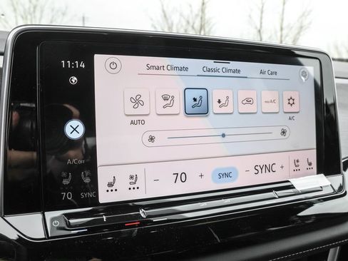 New 2026 Volkswagen Atlas Cross Sport SE AWD/4WD image 31