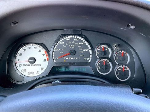 Used 2008 Chevrolet TrailBlazer SS w/ Sun And 6-Disc Cd Package image 19