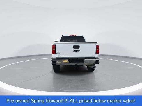 Used 2019 Chevrolet Silverado 2500 LTZ w/ Duramax Plus Package AWD/4WD image 7