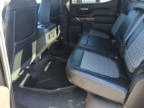 Used 2021 Chevrolet Silverado 1500 RST image 23