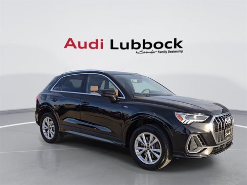 Used 2025 Audi Q3 2.0T Premium w/ Convenience Package image 9