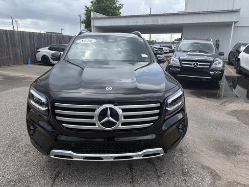 Used 2026 Mercedes-Benz GLB 250 image 2