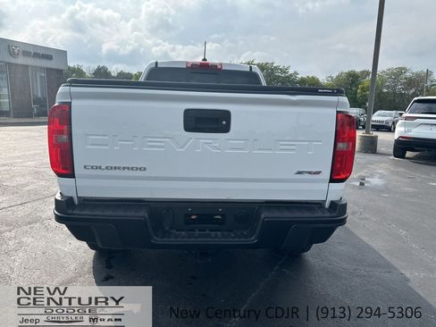 Used 2021 Chevrolet Colorado ZR2 w/ LPO, Door Decal Package image 6