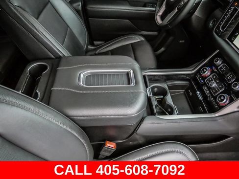Used 2023 GMC Yukon Denali w/ LPO, Floor Liner Package AWD/4WD image 27