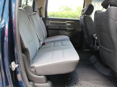 Used 2019 RAM 1500 Big Horn AWD/4WD image 13