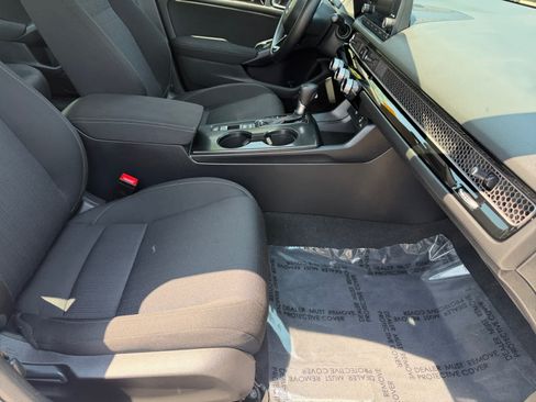 Used 2023 Honda Civic EX image 20