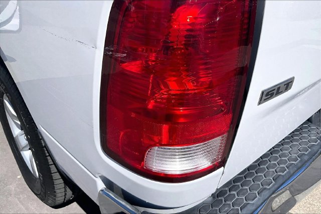 Used 2019 RAM 1500 Classic SLT AWD/4WD image 24