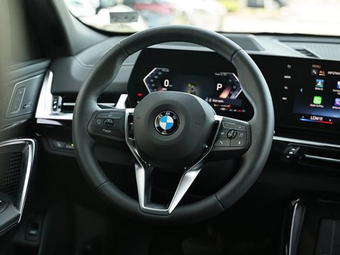 New 2027 BMW X2 xDrive28i AWD/4WD image 26
