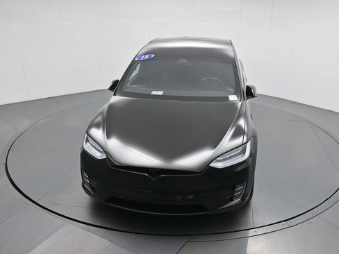 Used 2018 Tesla Model X 75D image 36
